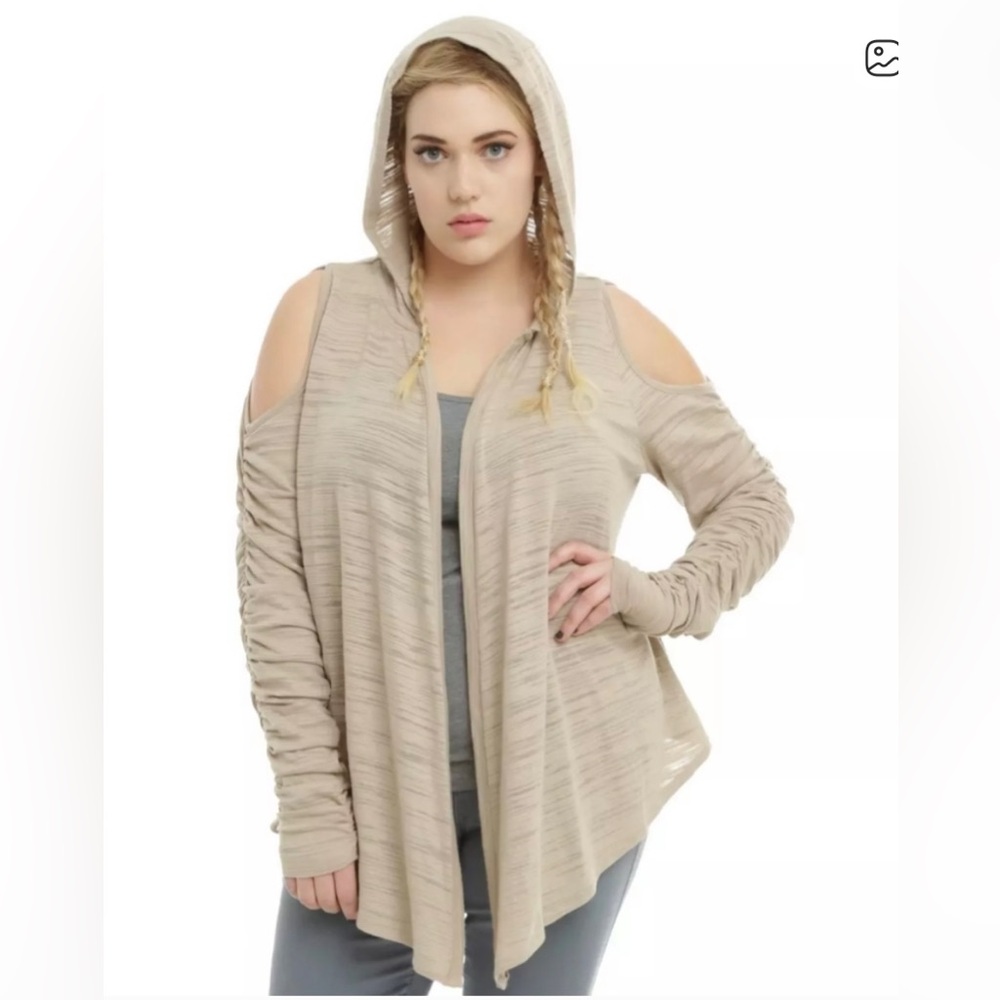 Her Universe Star Wars The Force Awakens Rey Cardigan Tan rouched Sleeves Medium